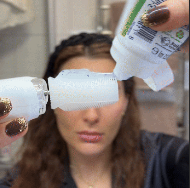 Appliquez le dentifrice